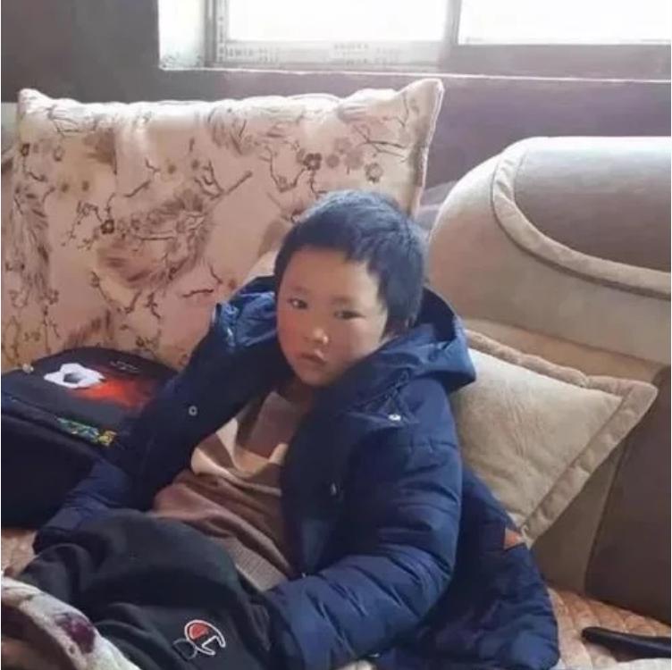 3岁被冻的孩子现在怎么样了,小男孩被冰冻三百年