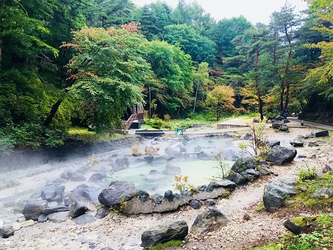 日本有名的温泉有哪些,日本三大名泉温泉