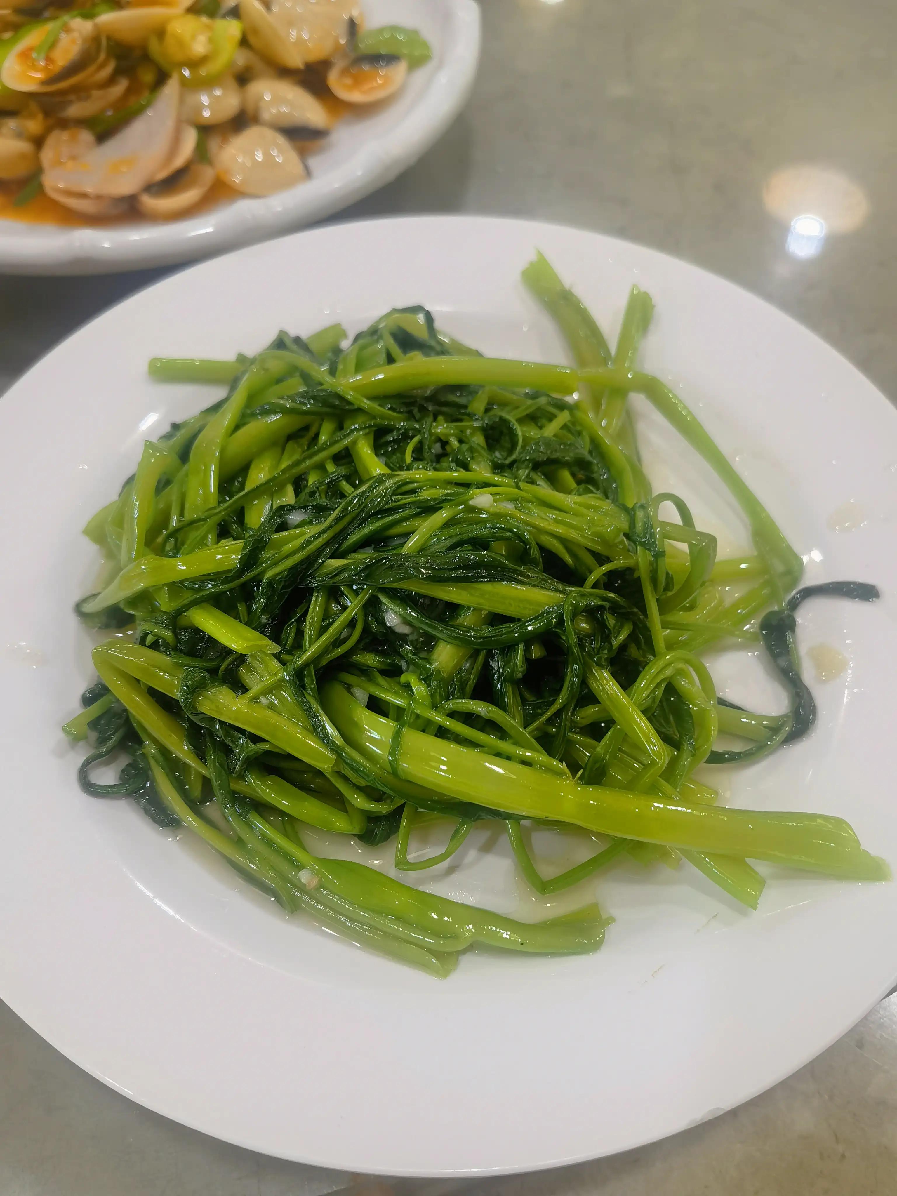 在三亚吃海鲜吃到爽能花多少,在三亚吃海鲜原声