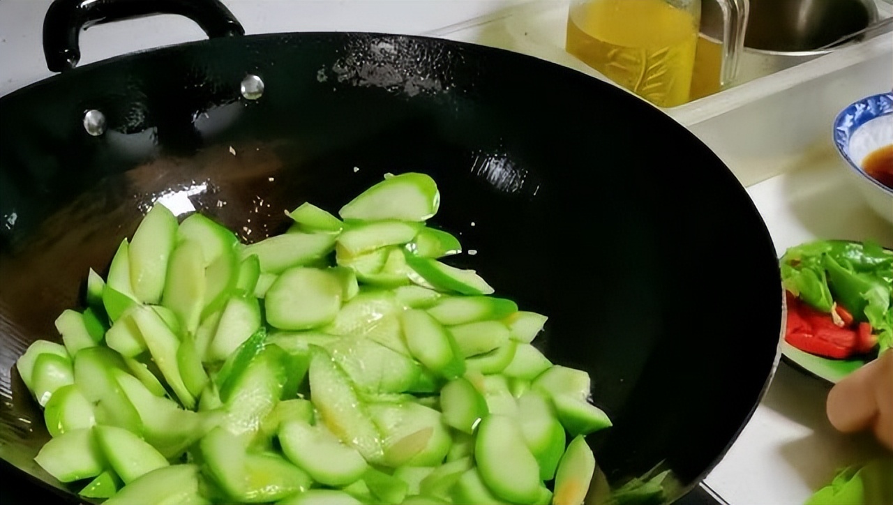 冰箱久置会有什么危险,冰箱久存食物危害事件