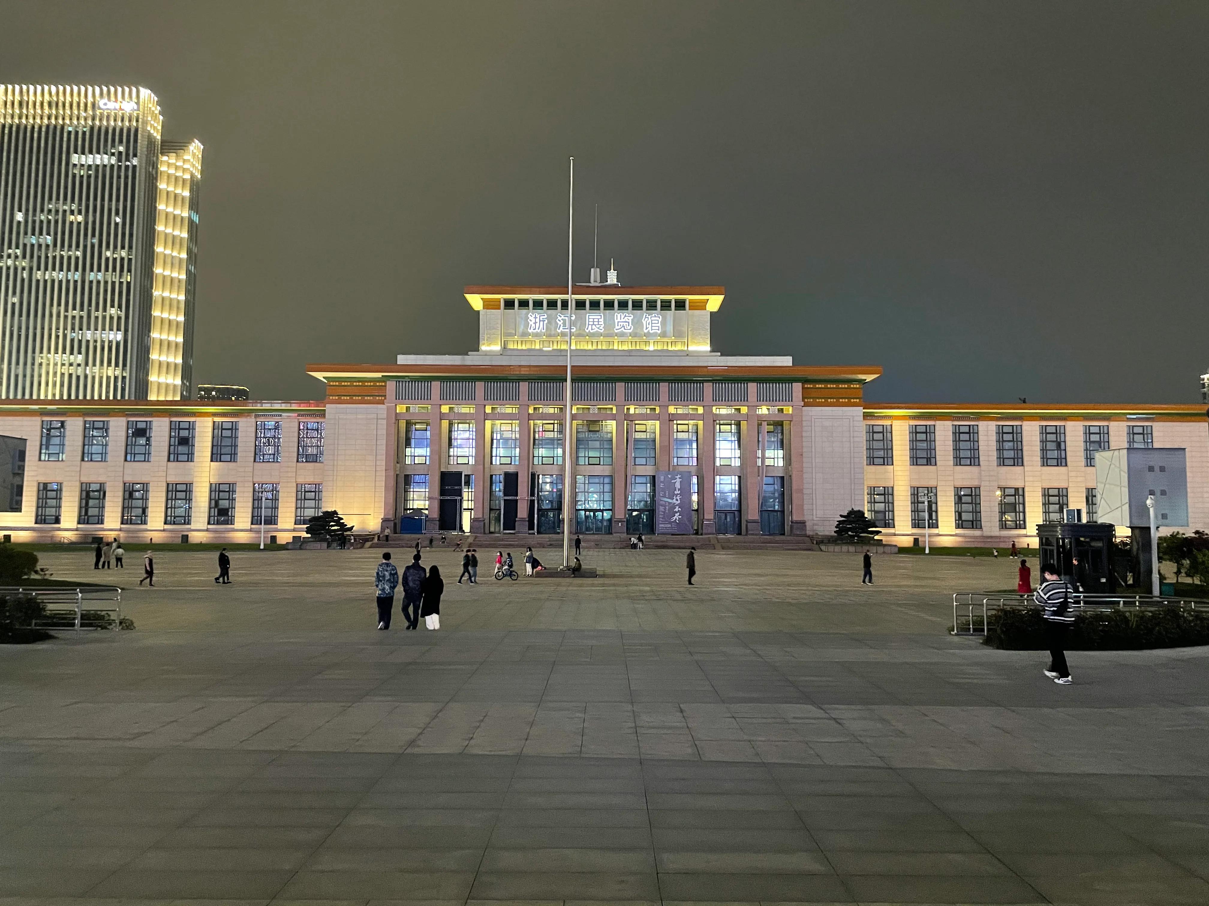 杭州红太阳广场历史,杭州红太阳广场