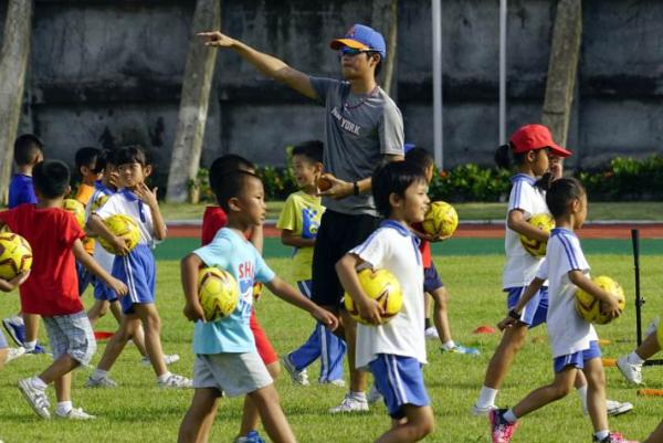 村超为什么足协要介入,村超踢出世界波打了谁的脸