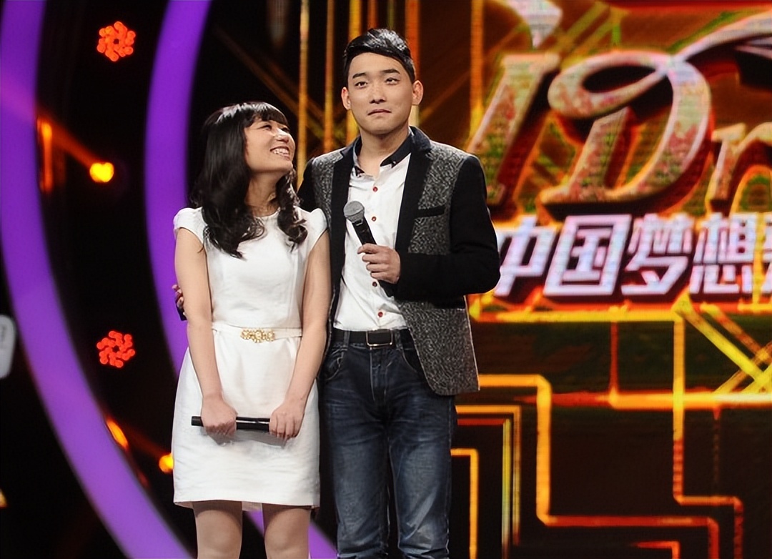 癌症晚期感人视频,癌症女孩的爱情追问