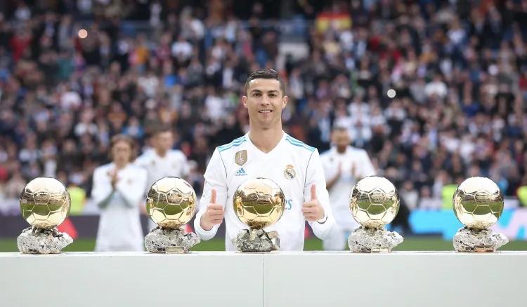 新亚洲银河战舰！“白头巾”的钞能力！