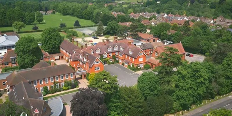 学费和成本较低的英国大学,英国十大顶级私校学费