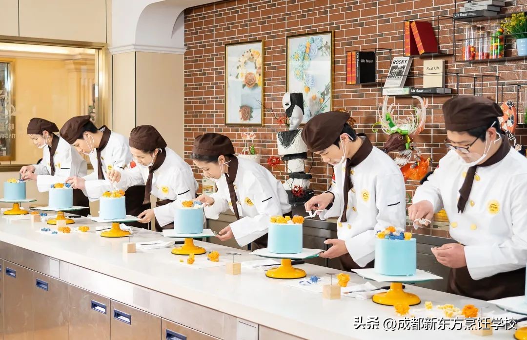 瑗跨偣鏁欏鍩硅鐭湡,娓呭緪鐭湡瑗跨偣鐑樼剻