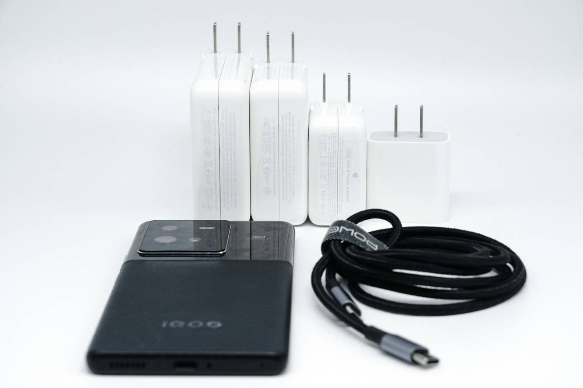 iqoo10pro200w快充小白测评,iqoo10pro测评200w快充究竟有多快