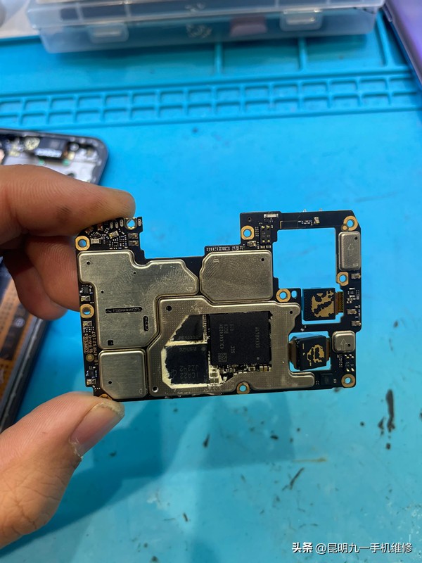 手机重启开不了机怎么办,小米手机一直重启开不起机怎么办