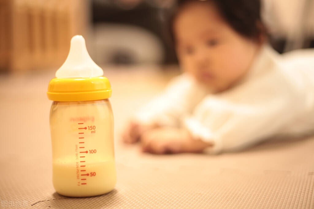 新生儿的人工喂养需要注意的事