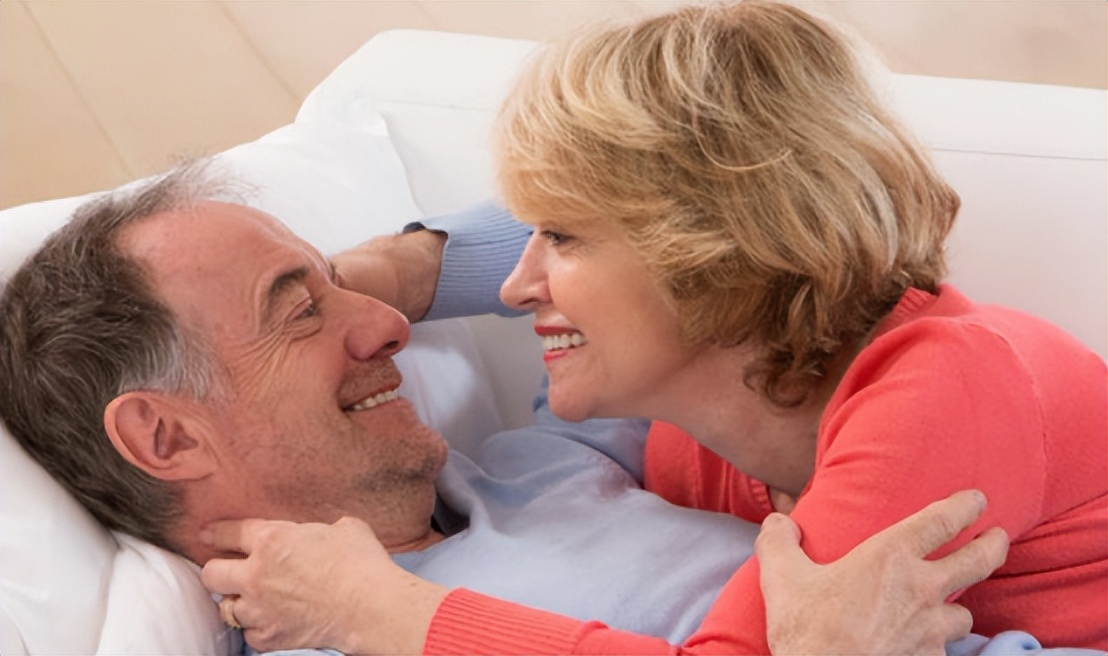 夫妻互动一小时消耗多少热量,夫妻互动太频繁容易变老吗