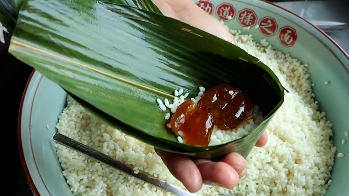 端午节挂艾草的讲究禁忌,端午挂艾草有什么讲究南方