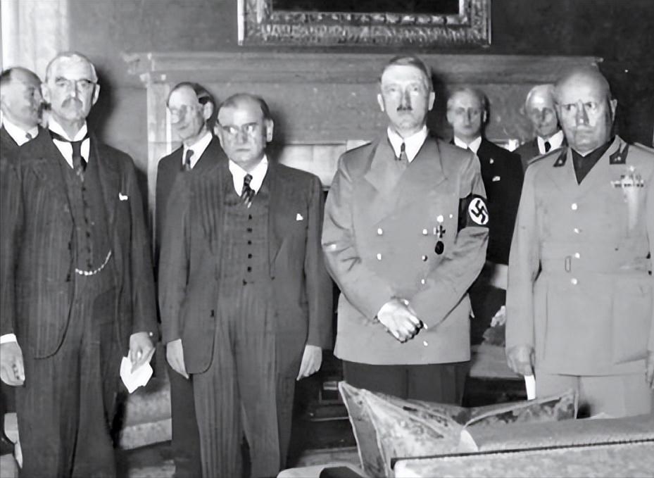 捷克曾有多辉煌？敢叫板希特勒，一枪没放惨遭瓦解