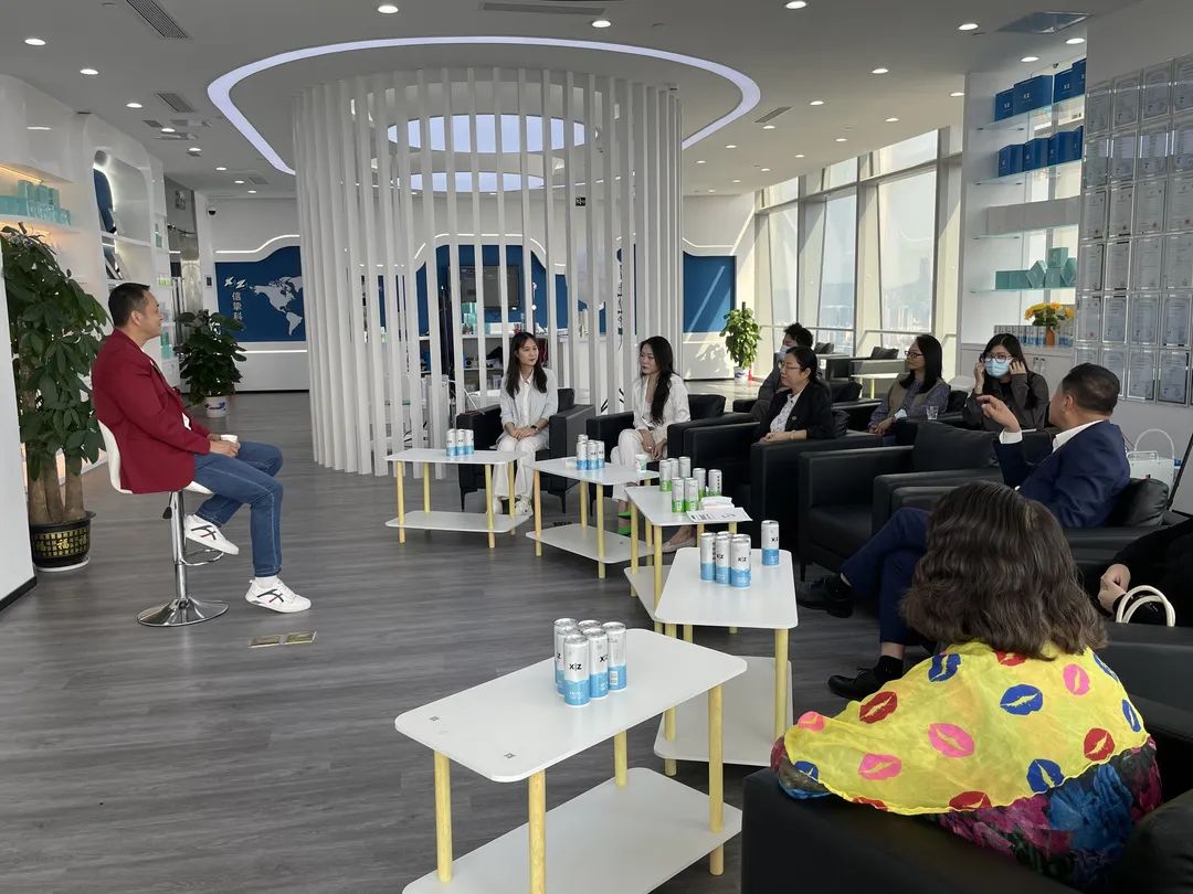 “行走在爱中”——深圳市德爱会会长祝圣杰公益主题分享会