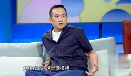 黄觉周迅,黄觉扮演者周迅