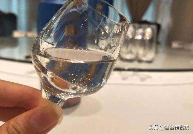 获奖白酒排行榜前十名,北方白酒品牌排行榜前十名
