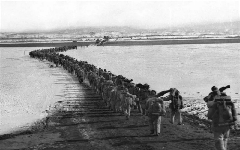 志愿军进朝鲜拯救危局时，金日成还剩多少人？