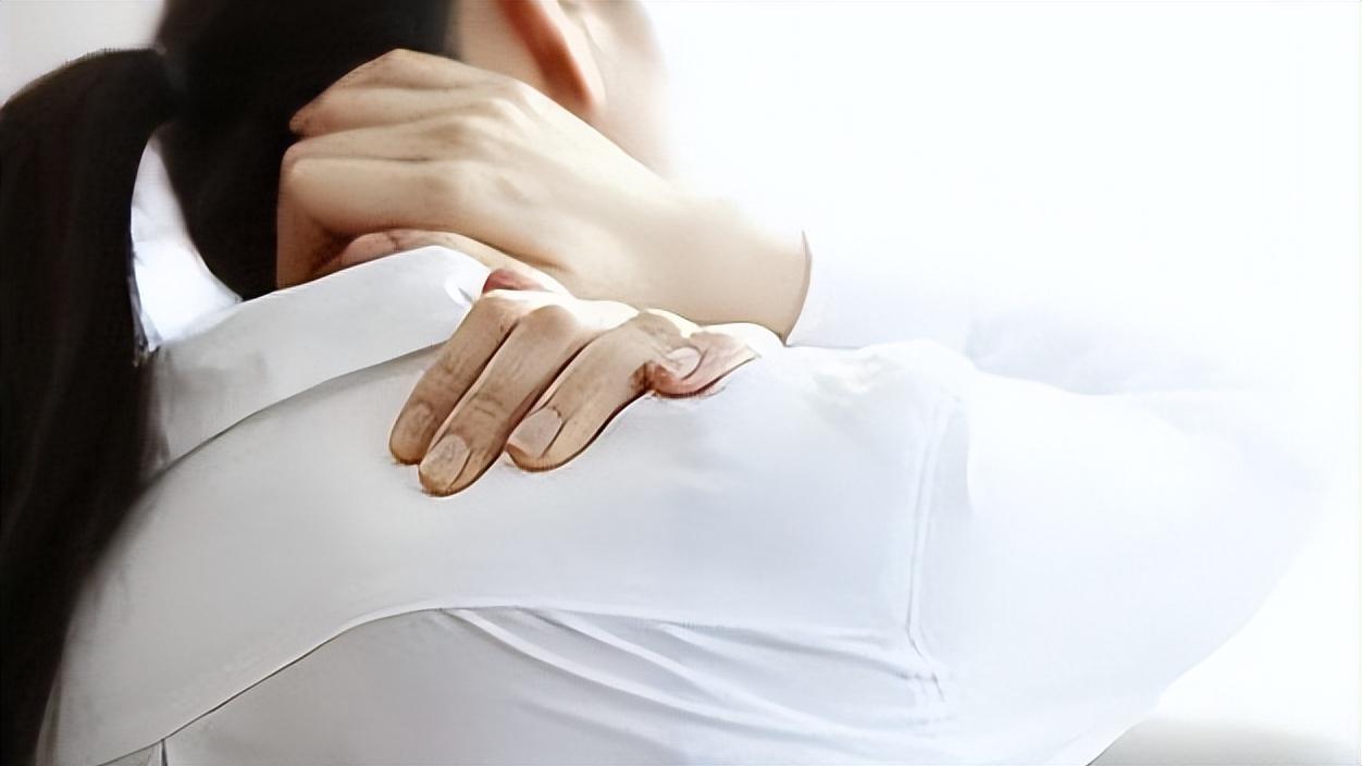 50多岁头老是痛是癌症吗,70岁妇女背后有时有痛感是癌症吗