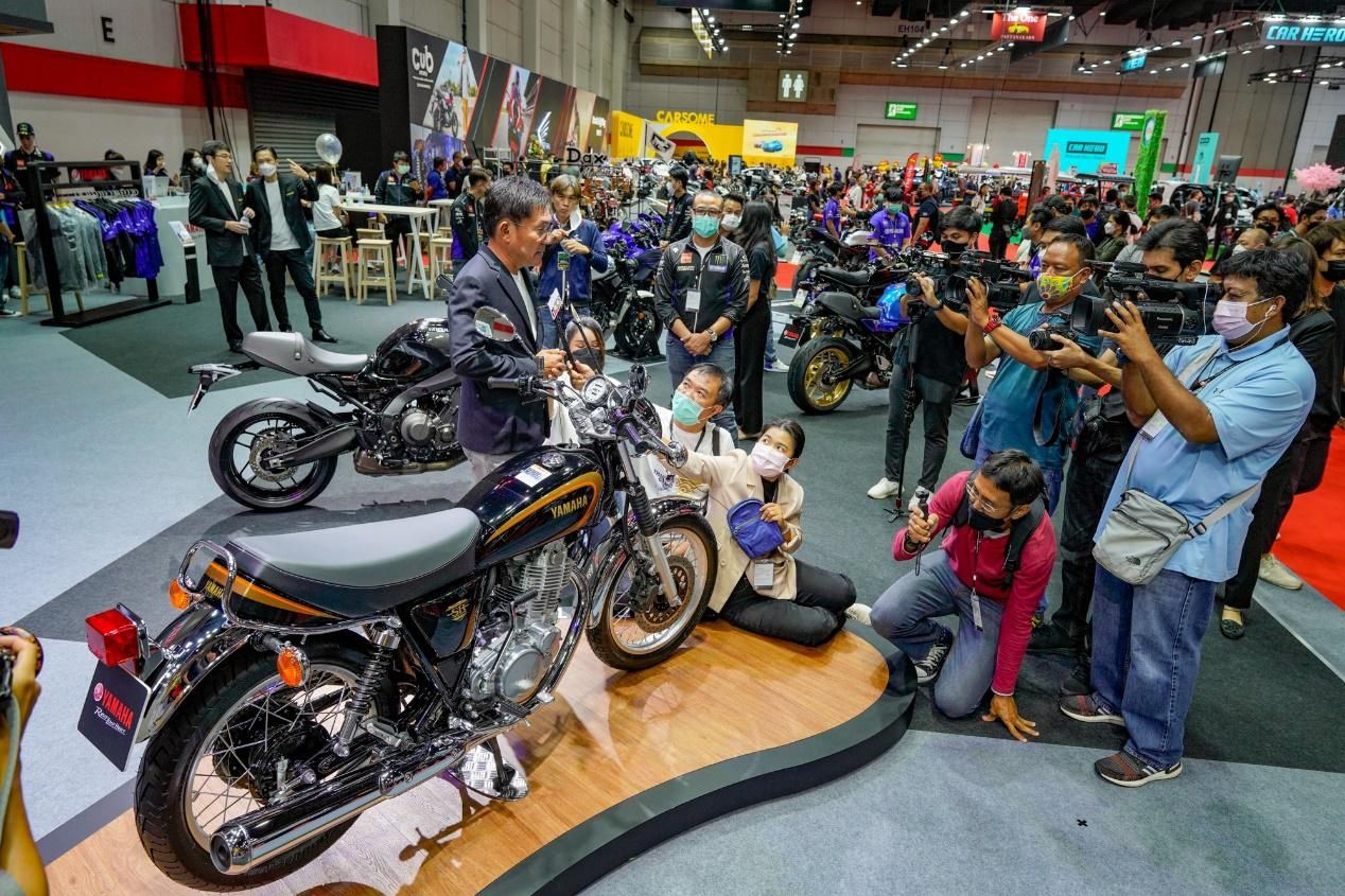 雅马哈sr400复古售价,复古常青树雅马哈发布新款sr400