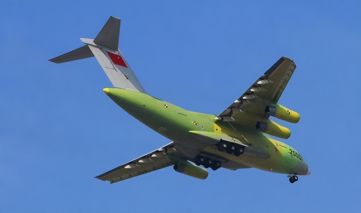 俄罗斯卖飞机套路中国,我方慧眼识破,网友齐呼:我们不是印度!