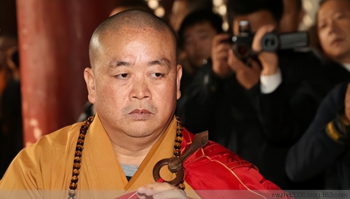 少林寺方丈释永信的袈裟有多值钱,少林寺方丈释永信开发房地产