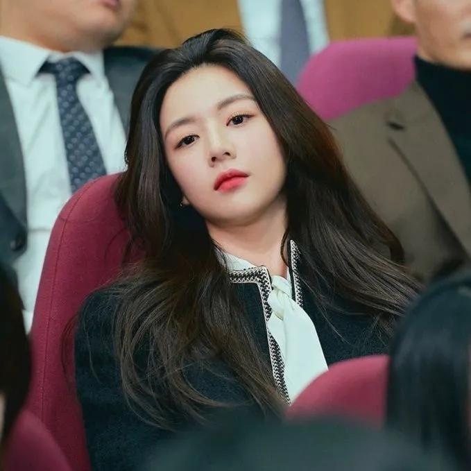 黄黑皮不拔干平价口红推荐,黄皮口红必买色号平价不易脱妆