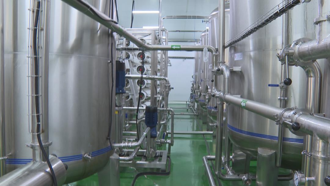 【品牌故事】“八路泉”自涌泉“饮”领健康时尚