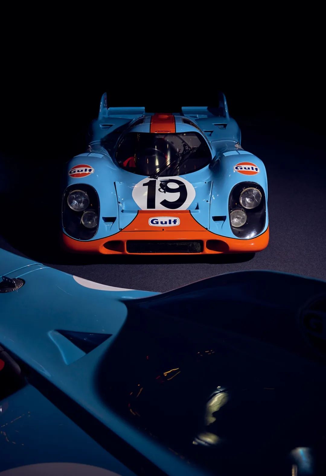 全球最大中古赛车二手贩子联手德国富商囤了一屋子Gulf赛车！