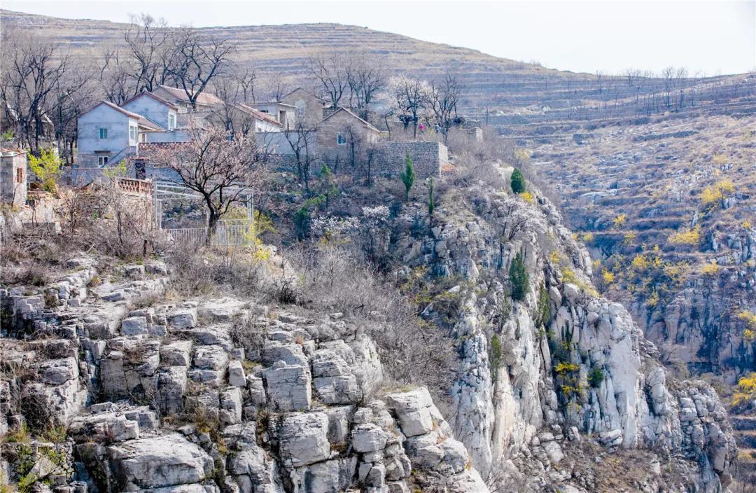 济南夜市网红打卡地点,济南网红打卡地经三路