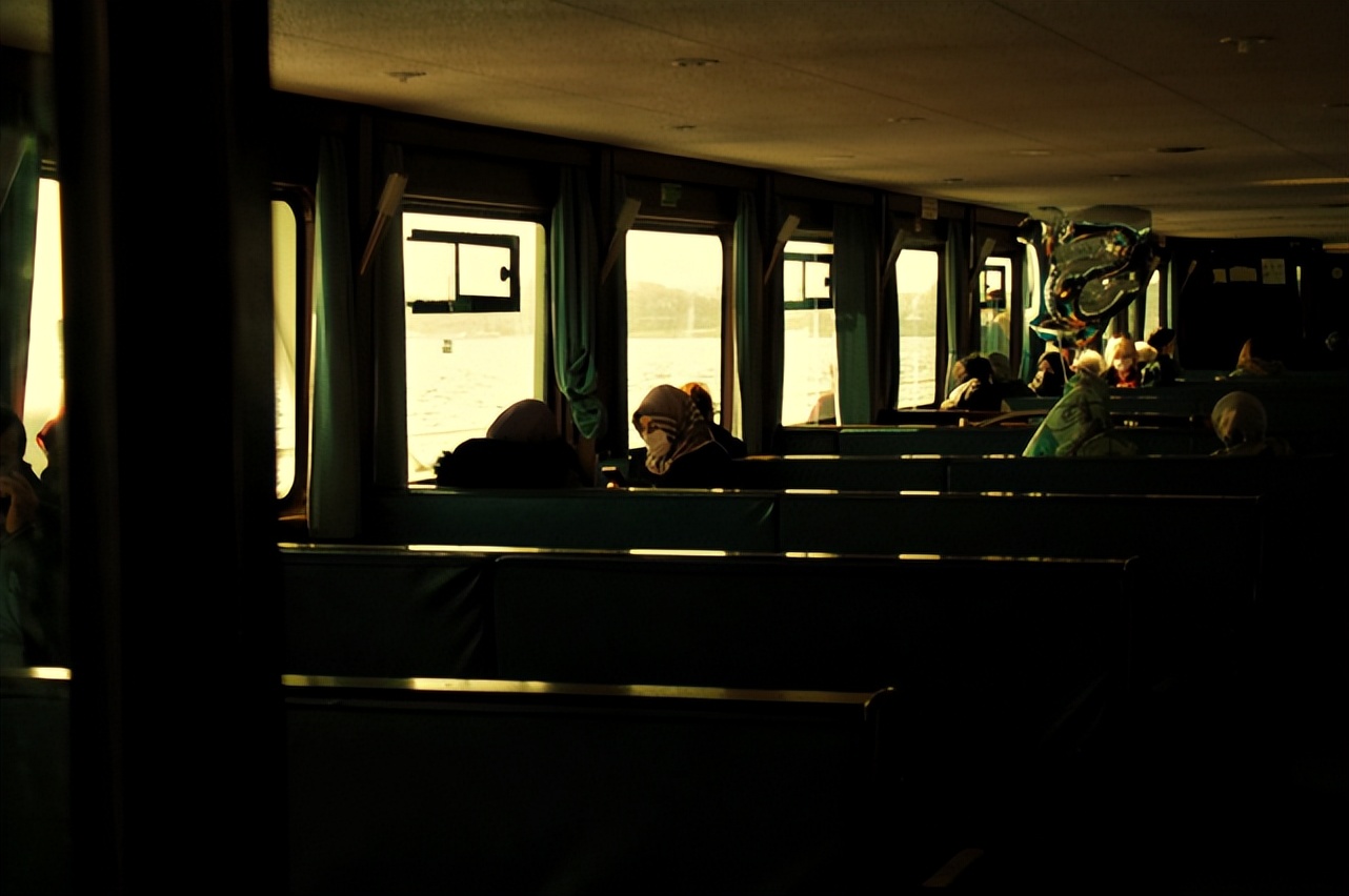 银行行长辞职做什么,银行支行行长为什么辞职