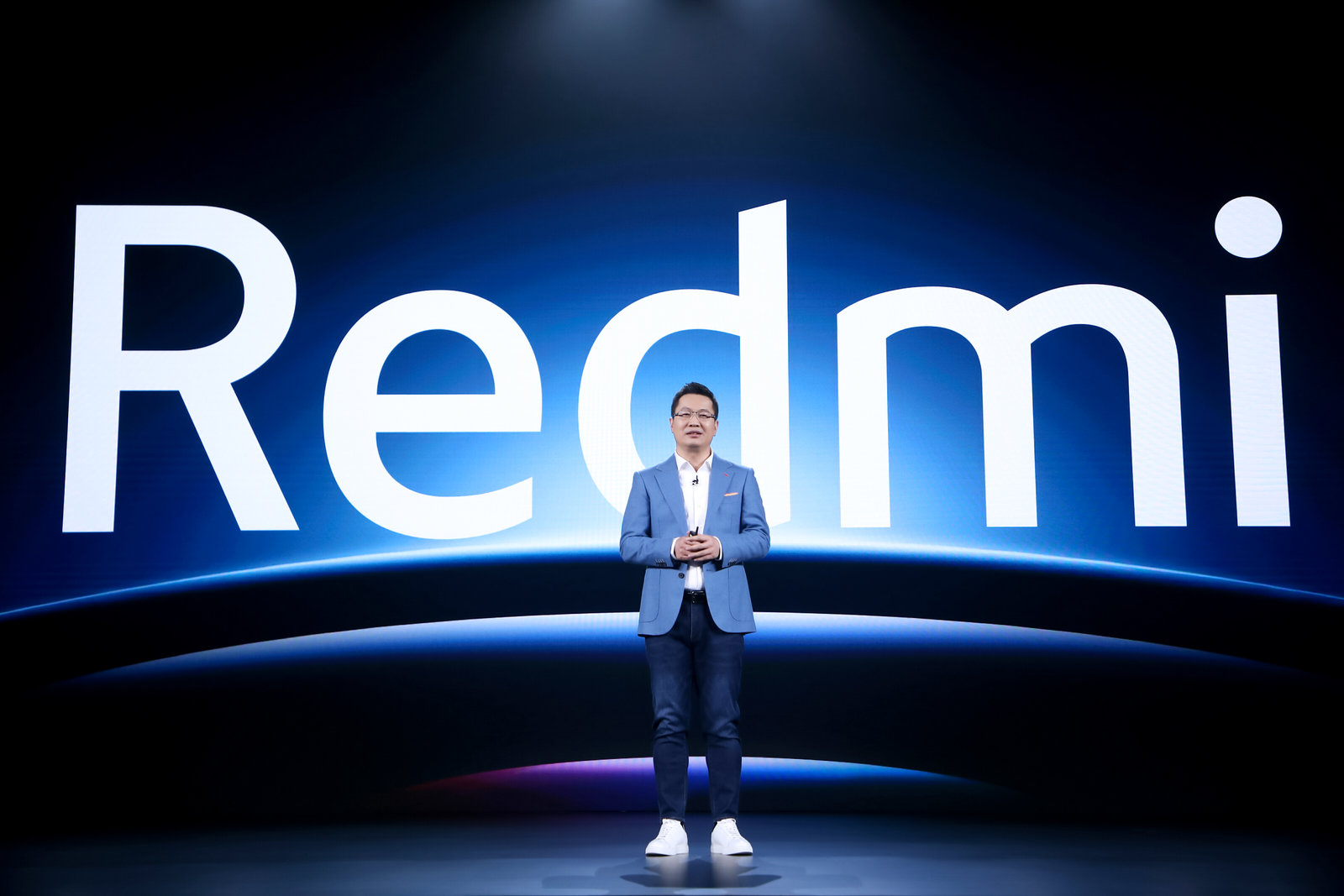 小米210万快充2亿像素,小米即将量产200w快充手机