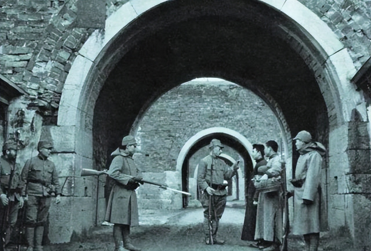 抗日战争被捕中国士兵,抗战英雄战斗中被捕