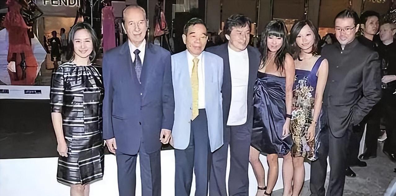 何超琼豪门婚姻,何超琼朋友圈