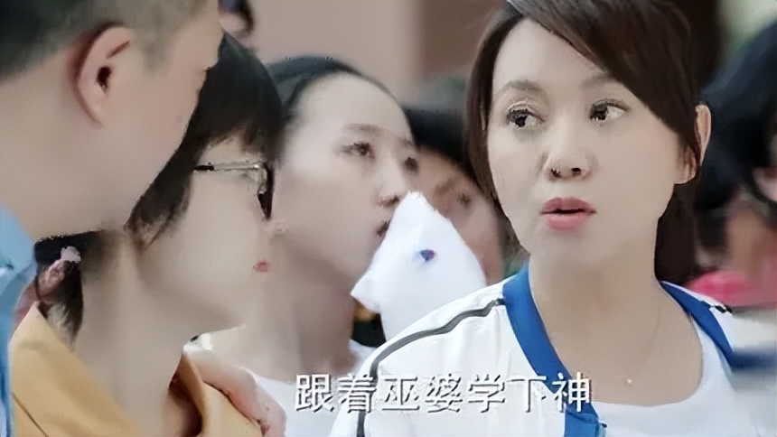 伸舌头、嘴亲肿，“中老年”演员吻戏不忍直视，一个比一个辣眼睛