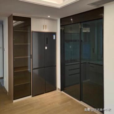 美的全嵌入式冰箱橱柜一体怎么选,嵌入式冰箱深度60cm推荐容声