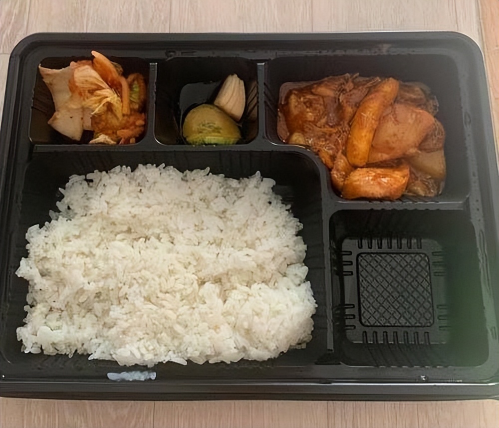 在韩国当兵有多惨,在韩国当兵惨吗