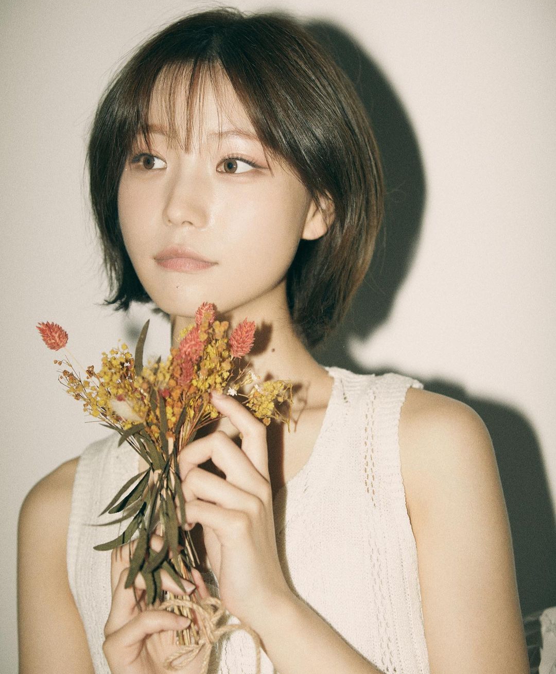 甜酷短发发型圆脸,甜妹短发女生