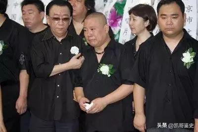 私生活混乱、撒谎成性、批判他人堕落自己，这5位老戏骨令人汗颜