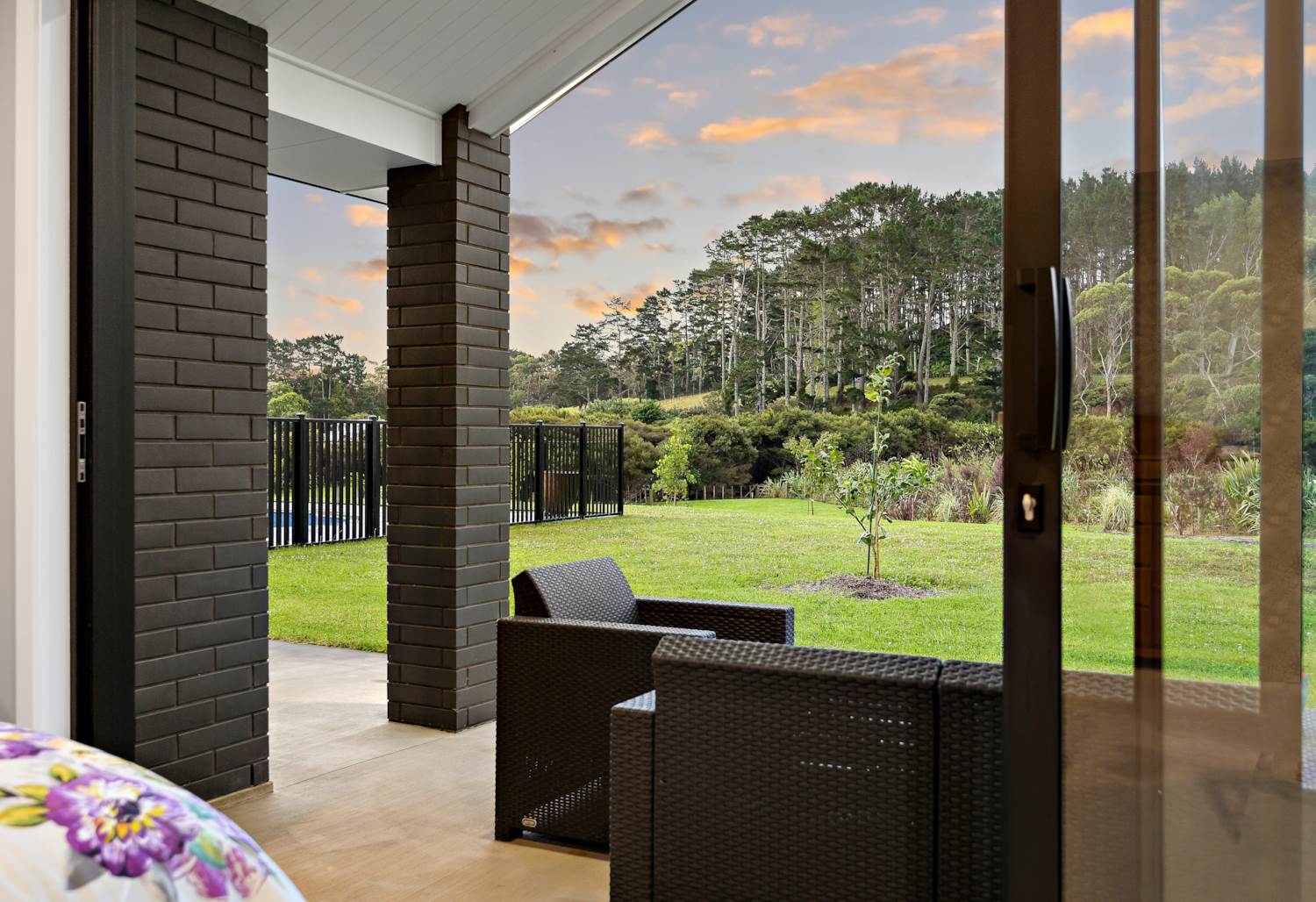 新西兰华人的生活视频,新西兰华人华侨生活