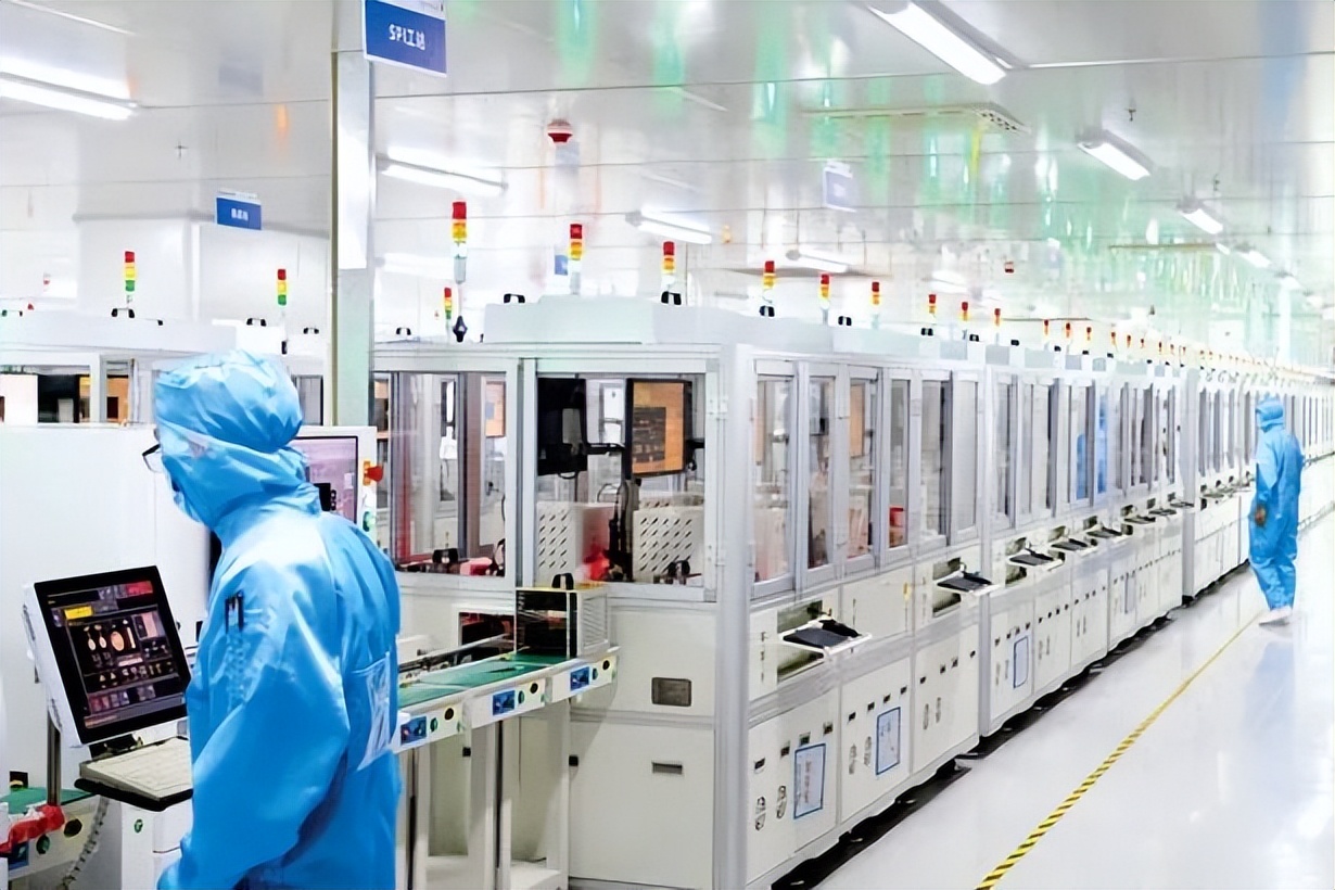 深圳智造闪耀世界杯赛场,中国led显示屏闪耀世界