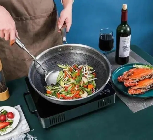 康巴赫不粘炒锅怎么开锅,康巴赫无烟不粘炒锅开锅视频