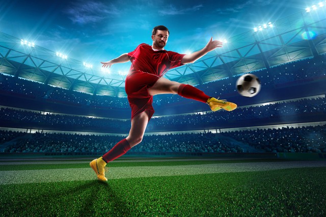 17-18皇马vs瓦伦西亚,皇马遭争议判罚裁判西甲结果