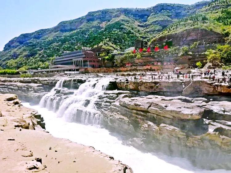 观壶口瀑布诗词,七绝观壶口瀑布古诗