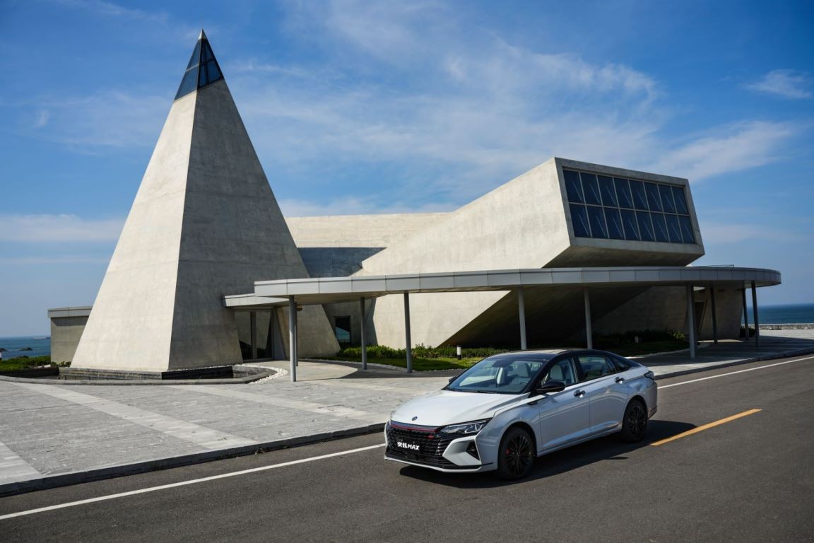 实力好车奕炫max,奕炫max超酷超霸