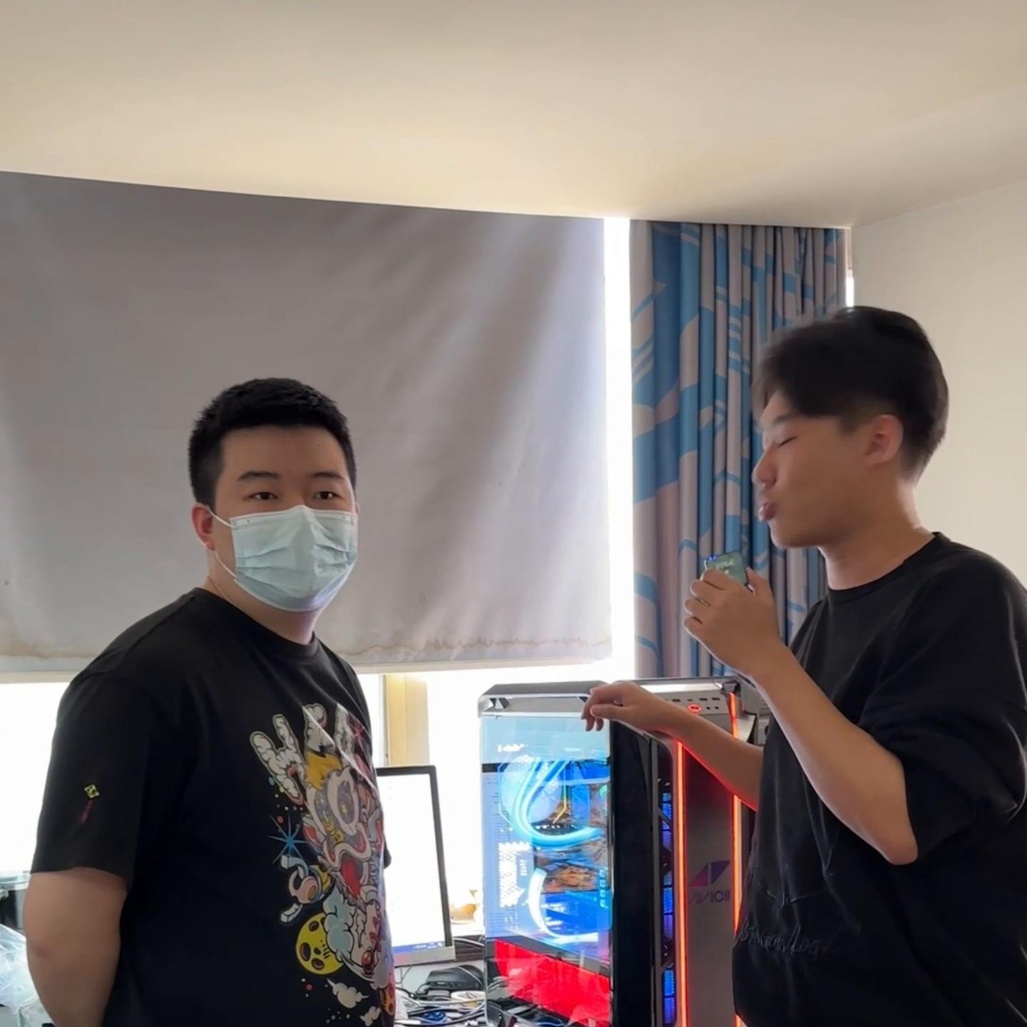 #电脑城诸葛亮！告诉你要不要自己#diy电脑，三顾茅庐最终白嫖~