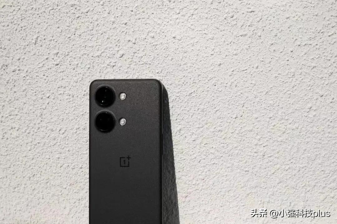 手机推荐2023年最值得买,2023年值得买的手机推荐几款