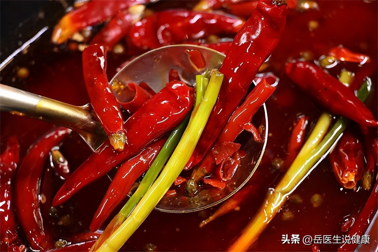 青少年患有肛裂正常吗,26岁老是肛裂