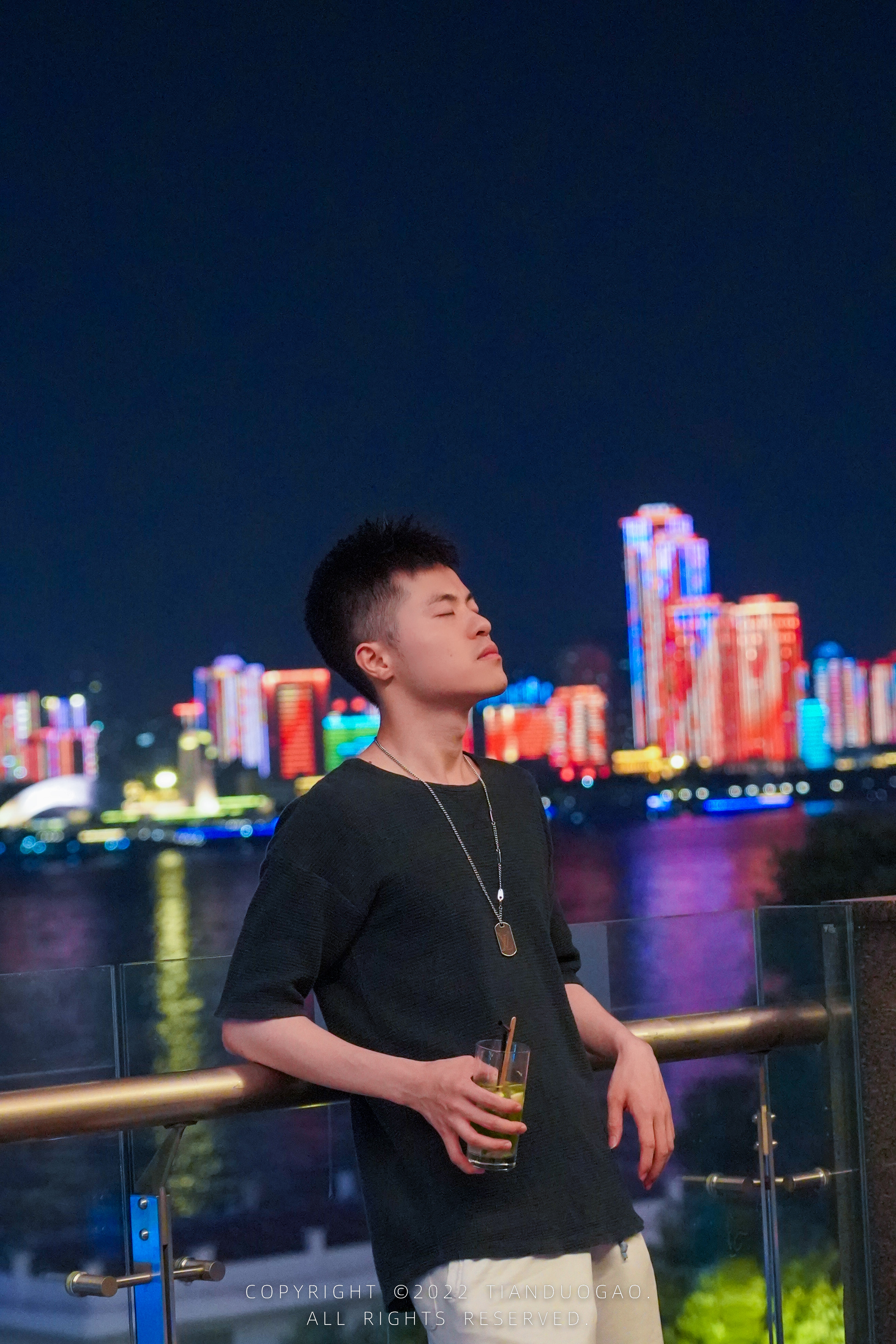 武汉住宿可以看江景酒店推荐,武汉无敌江景公寓