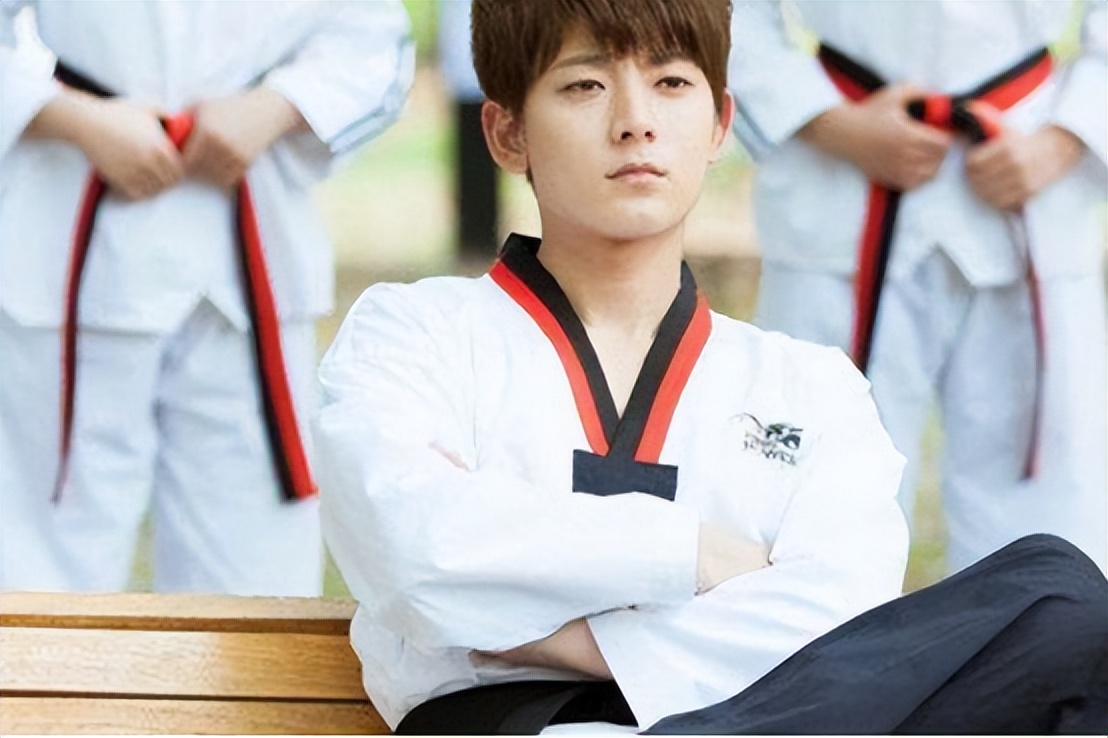 绠′笉浣忕殑鏄庢槦,绠′笉浣忎笅鍗婄敓鏄庢槦