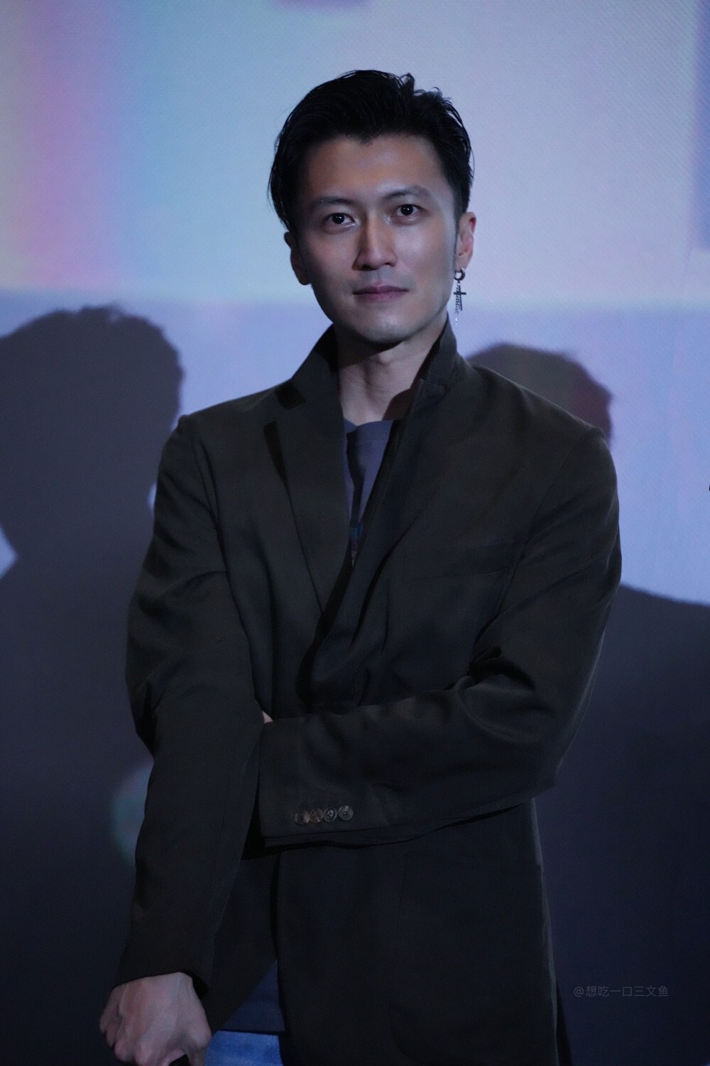 五位留长发的男明星最后一位最帅,野性长发肌肉男网红