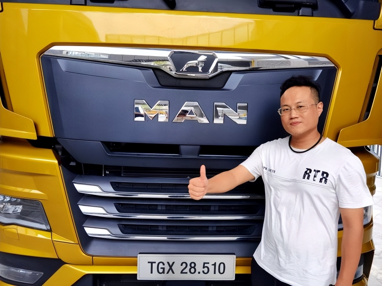 宁波百司特物流陈朝琦选择曼恩TGX打造竞争力车队